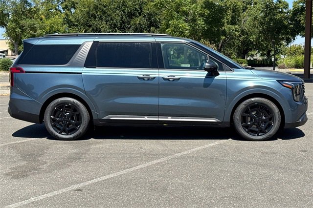New 2026 Kia Carnival SX Prestige image 3