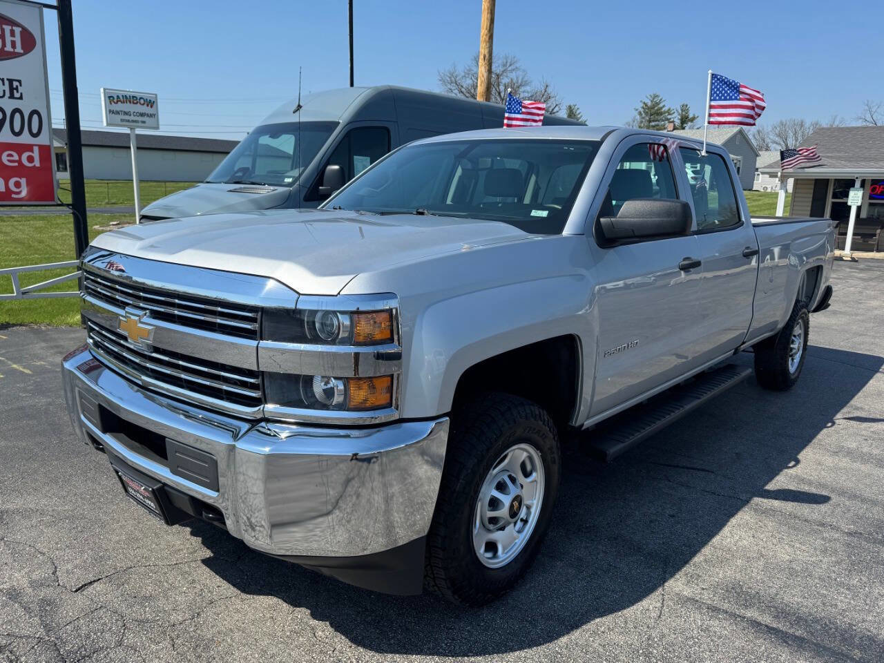 Used 2018 Chevrolet Silverado 2500 W/T AWD/4WD image 2