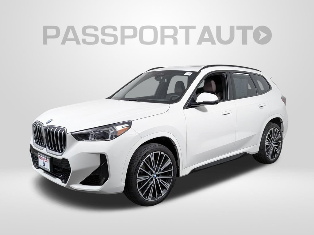 Used 2023 BMW X1 xDrive28i w/ Premium Package AWD/4WD image 1