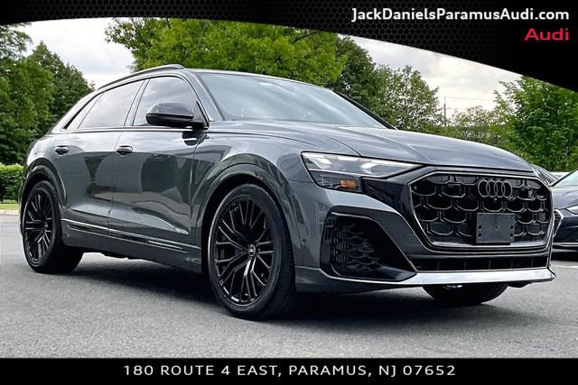 Used 2024 Audi SQ8 Prestige w/ Prestige Package AWD/4WD image 9