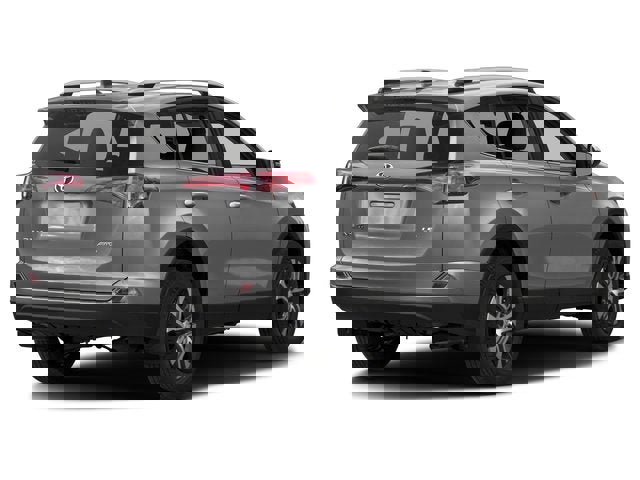 Used 2016 Toyota RAV4 LE image 2