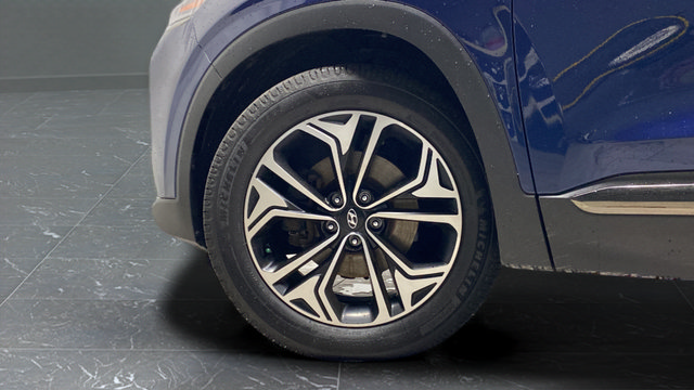 Used 2020 Hyundai Santa Fe Limited AWD/4WD image 31
