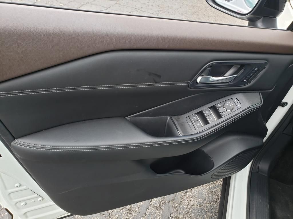 Certified 2023 Nissan Rogue SL w/ SL Premium Package image 14
