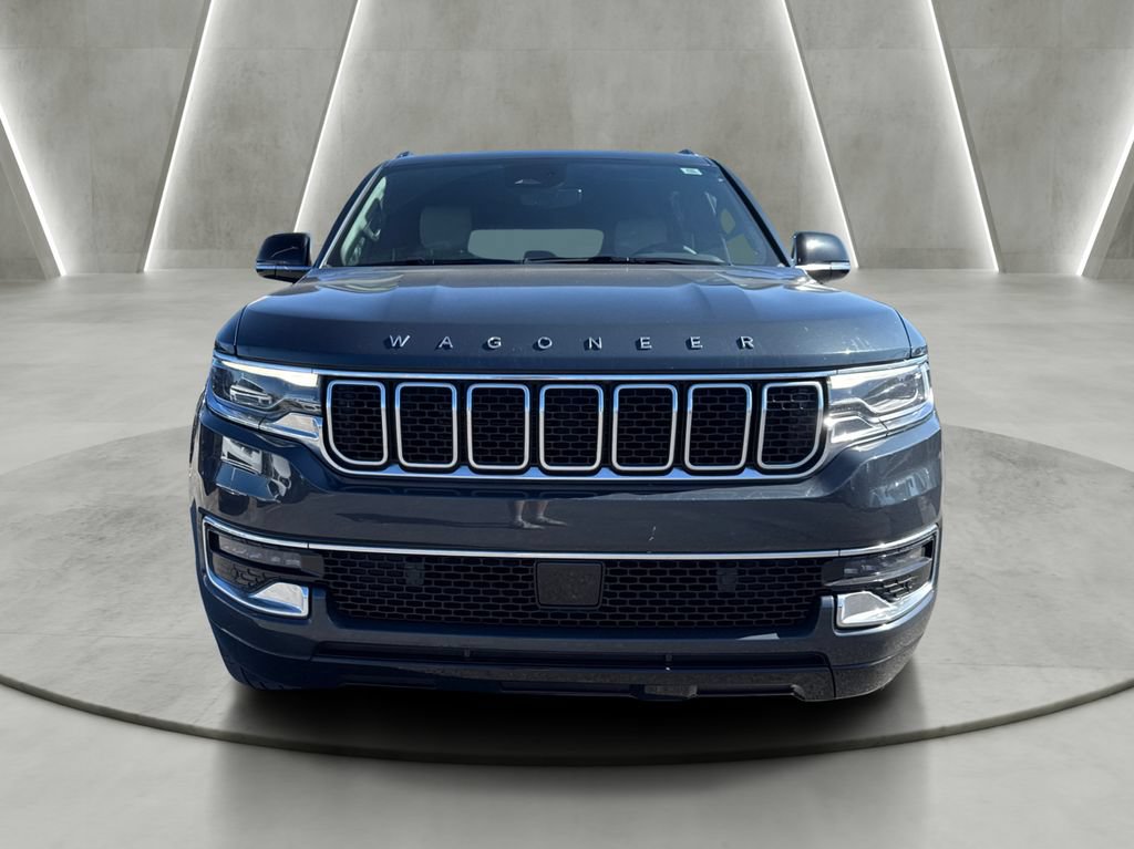 Used 2025 Jeep Wagoneer L 4WD image 2