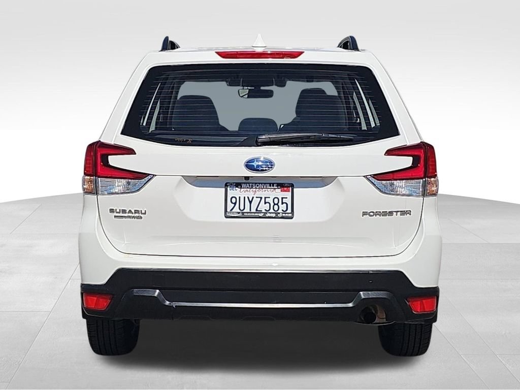Used 2021 Subaru Forester AWD/4WD image 4