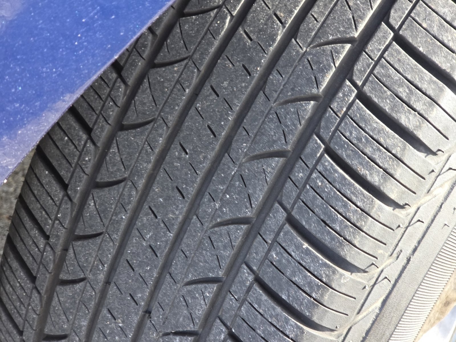 Used 2020 Chevrolet Equinox LT w/ Driver Convenience Package image 10