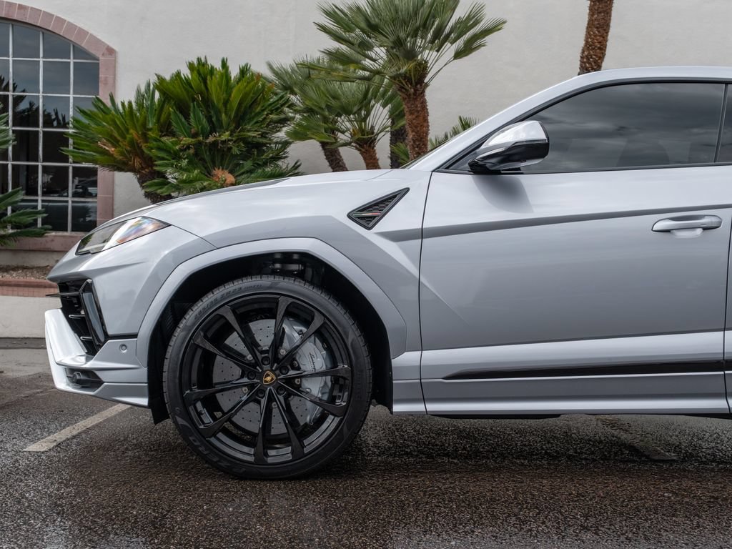 Used 2024 Lamborghini Urus S AWD/4WD image 27