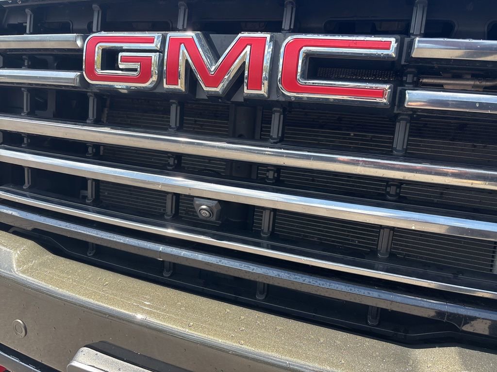 Used 2023 GMC Sierra 2500 AT4 w/ AT4 Preferred Package AWD/4WD image 13