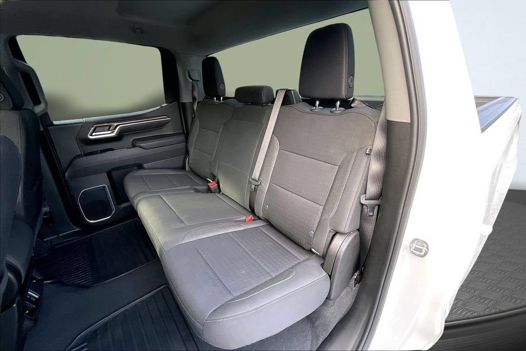 Used 2026 Chevrolet Silverado 1500 LT AWD/4WD image 24
