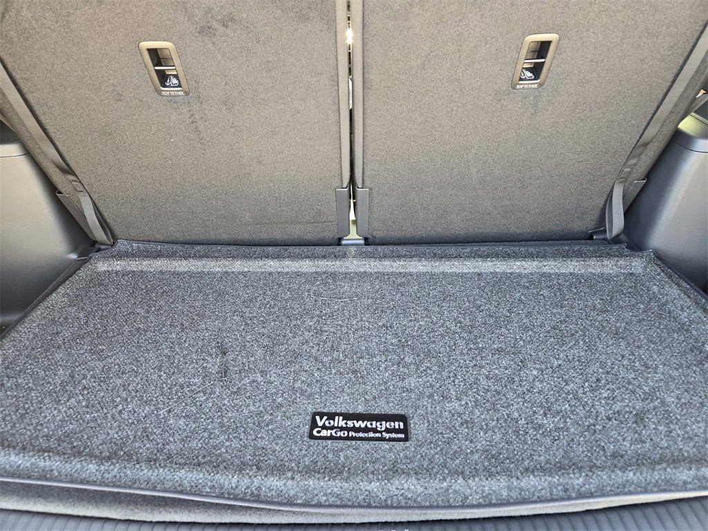 New 2026 Volkswagen Atlas SEL Premium R-Line image 25