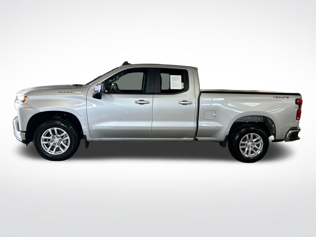 Certified 2022 Chevrolet Silverado 1500 LT AWD/4WD image 2