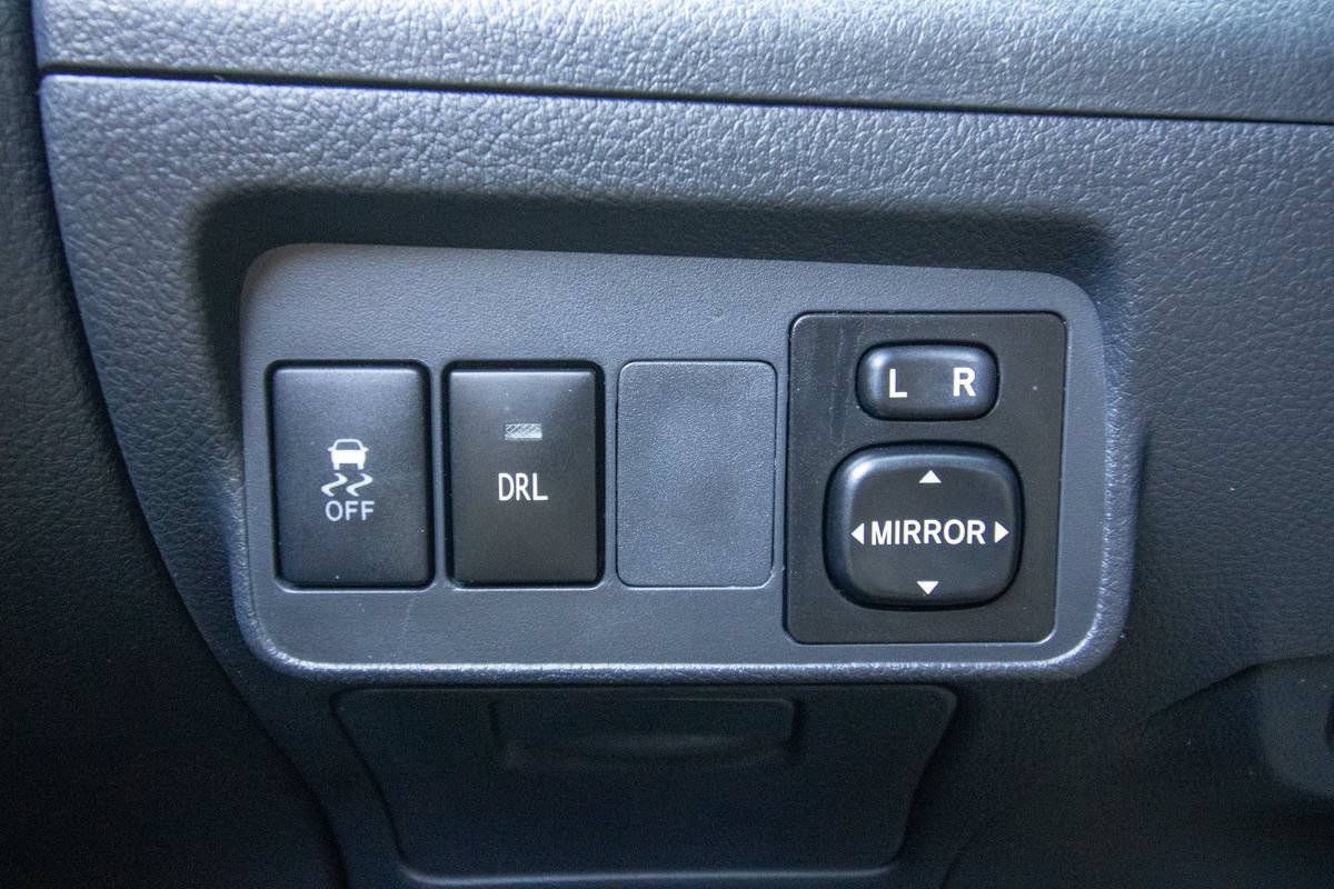 Used 2013 Toyota Corolla S FWD image 31