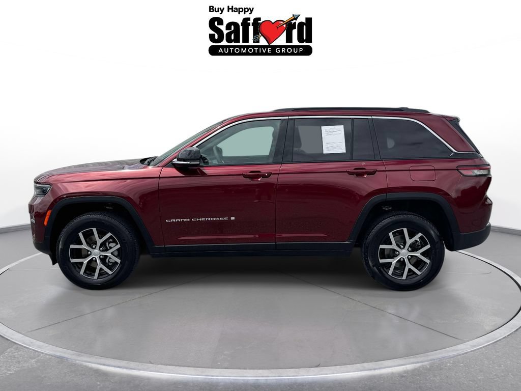 Used 2025 Jeep Grand Cherokee Limited AWD/4WD image 4