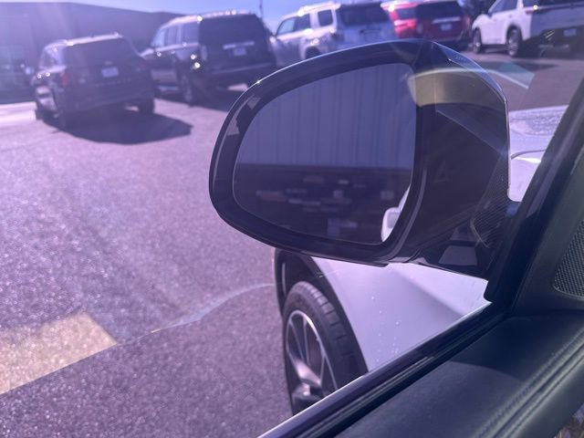 Used 2015 BMW X6 xDrive50i w/ Executive Package image 26