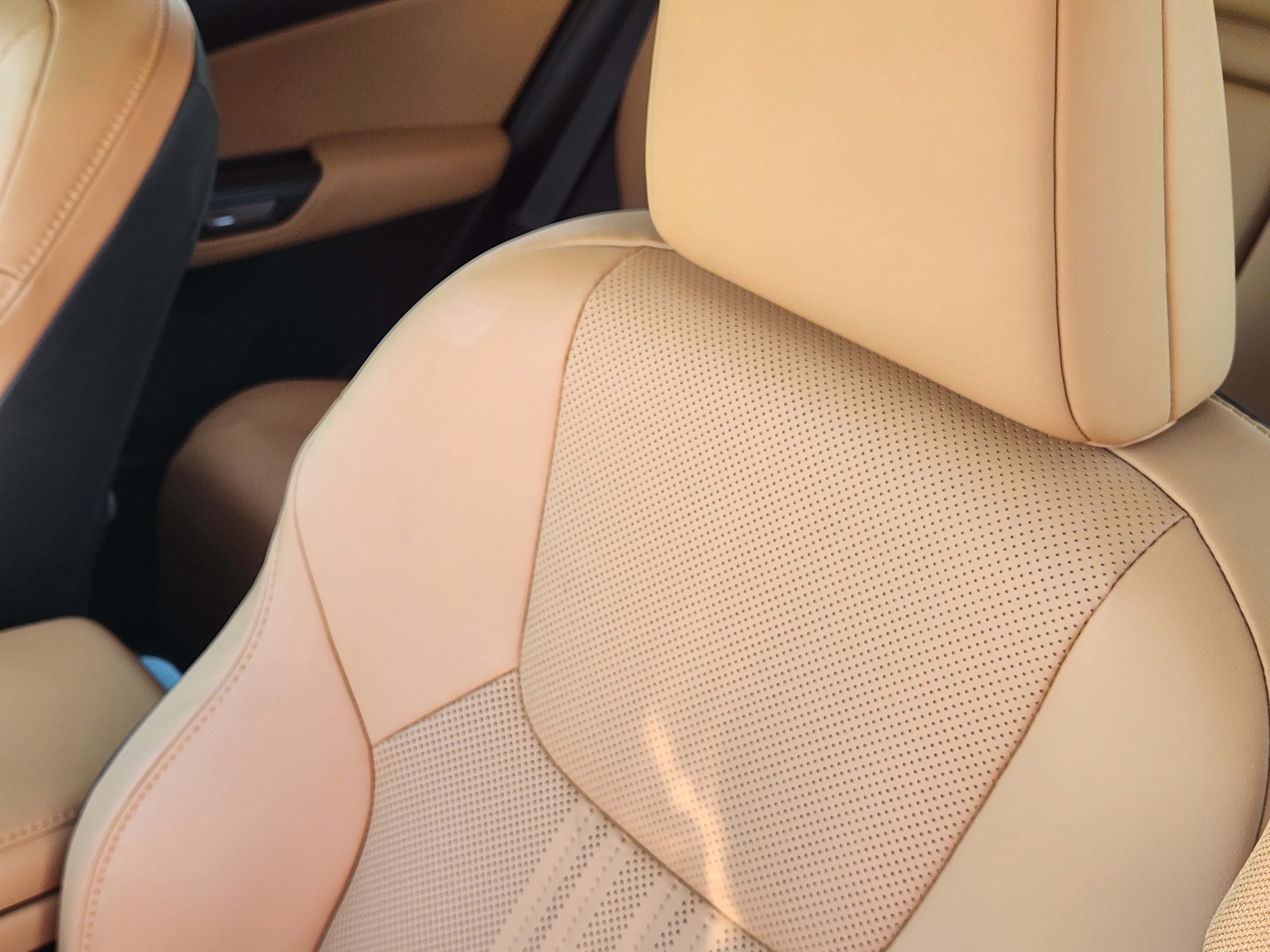 Certified 2025 Lexus NX 250 FWD w/ Accessory Package (2T) image 16