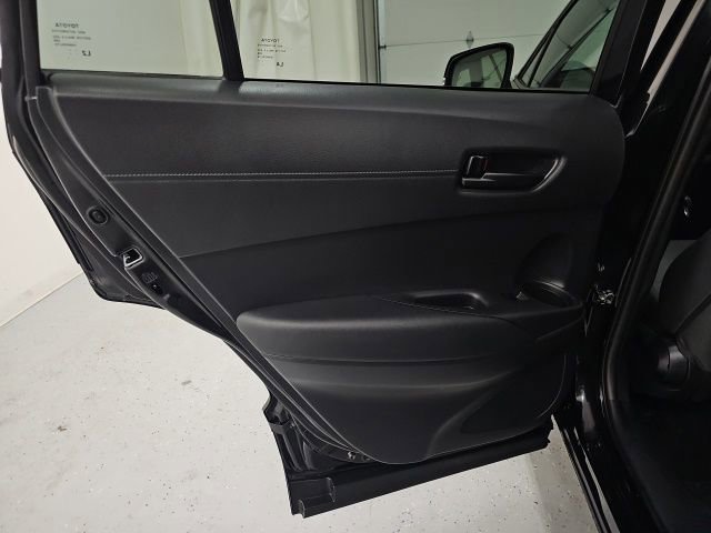 Certified 2023 Toyota Corolla Cross LE image 30