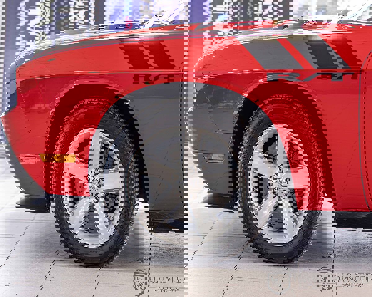 Used 2009 Dodge Challenger R/T image 7