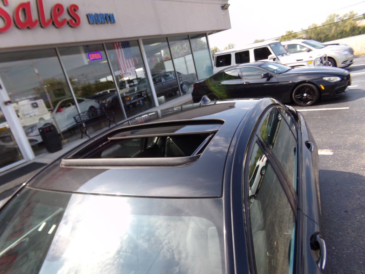 Used 2013 BMW 750Li RWD image 52