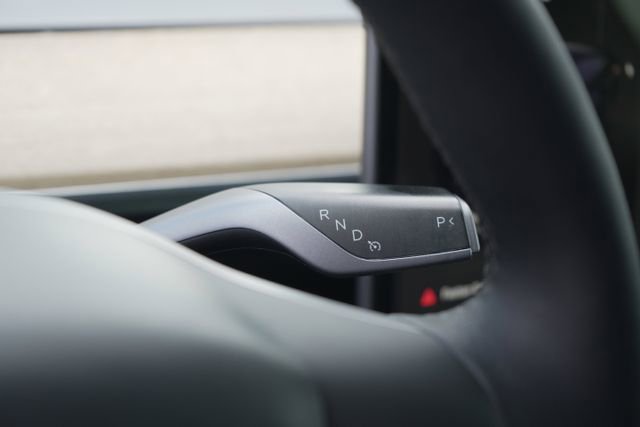 Used 2023 Tesla Model Y Long Range AWD/4WD image 14