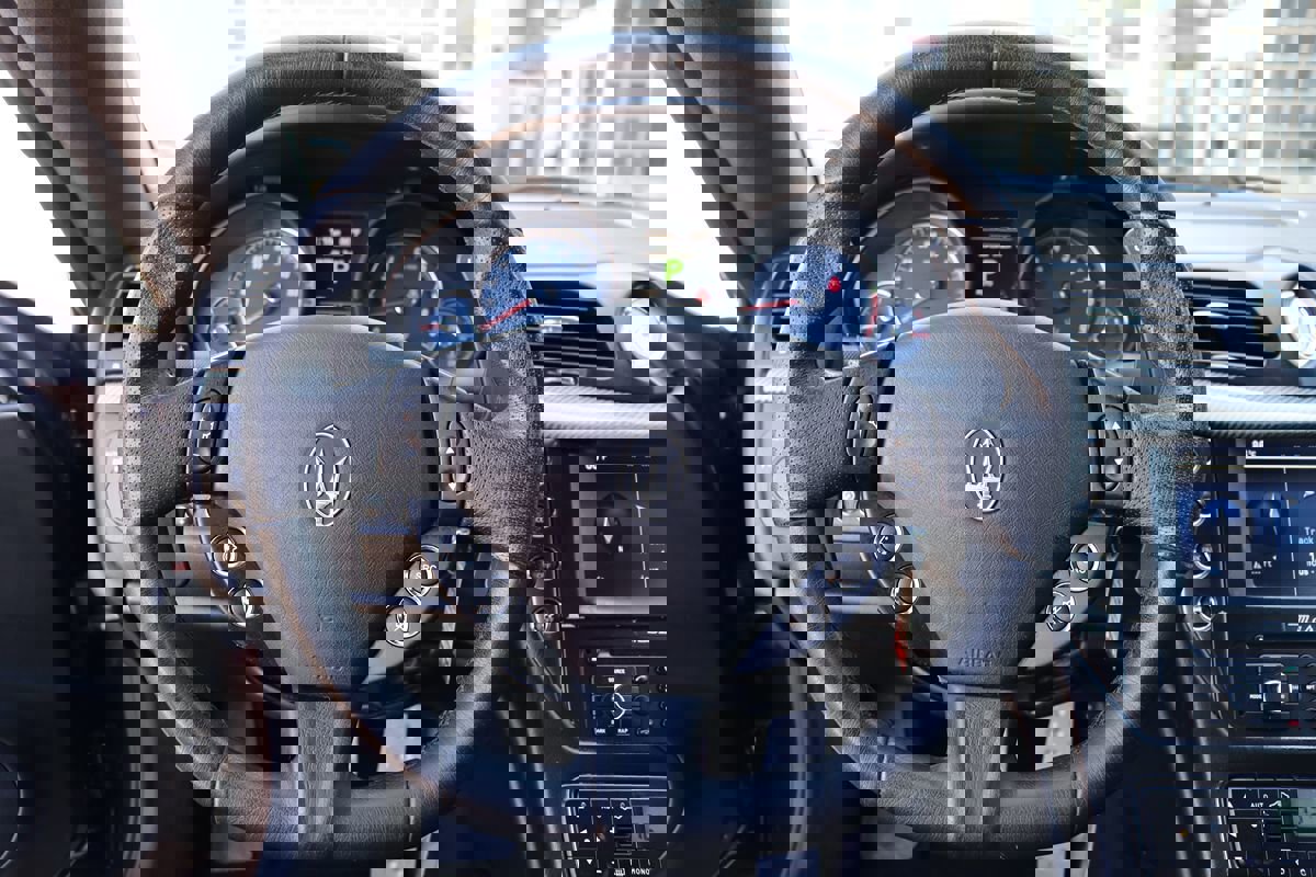 Used 2017 Maserati GranTurismo Sport image 16