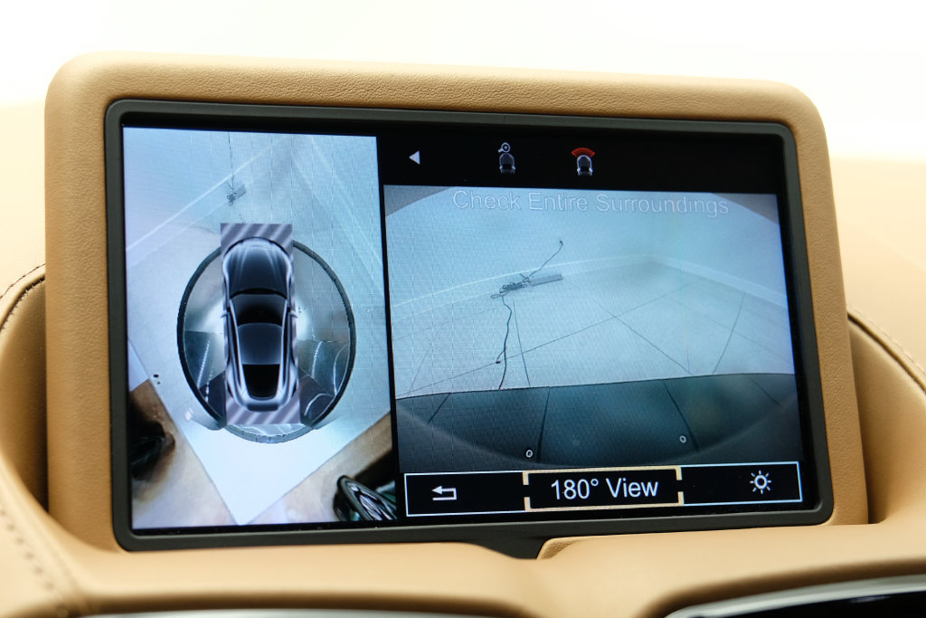 Used 2020 Aston Martin V8 Vantage Coupe RWD image 24
