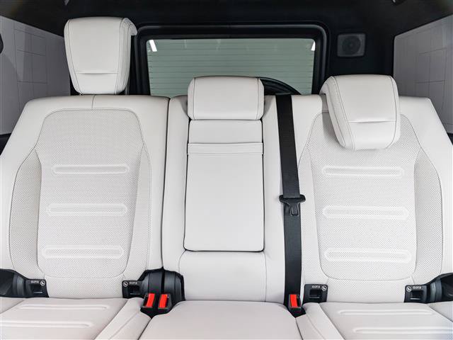 Used 2025 Mercedes-Benz G 550 image 18