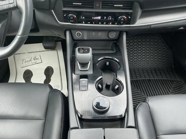 Used 2023 Nissan Rogue SV w/ SV Premium B Package AWD/4WD image 25