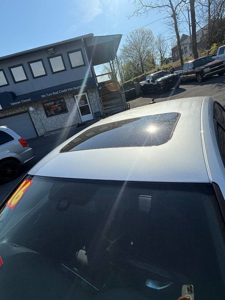 Used 2016 Volkswagen Jetta GLI SE image 6