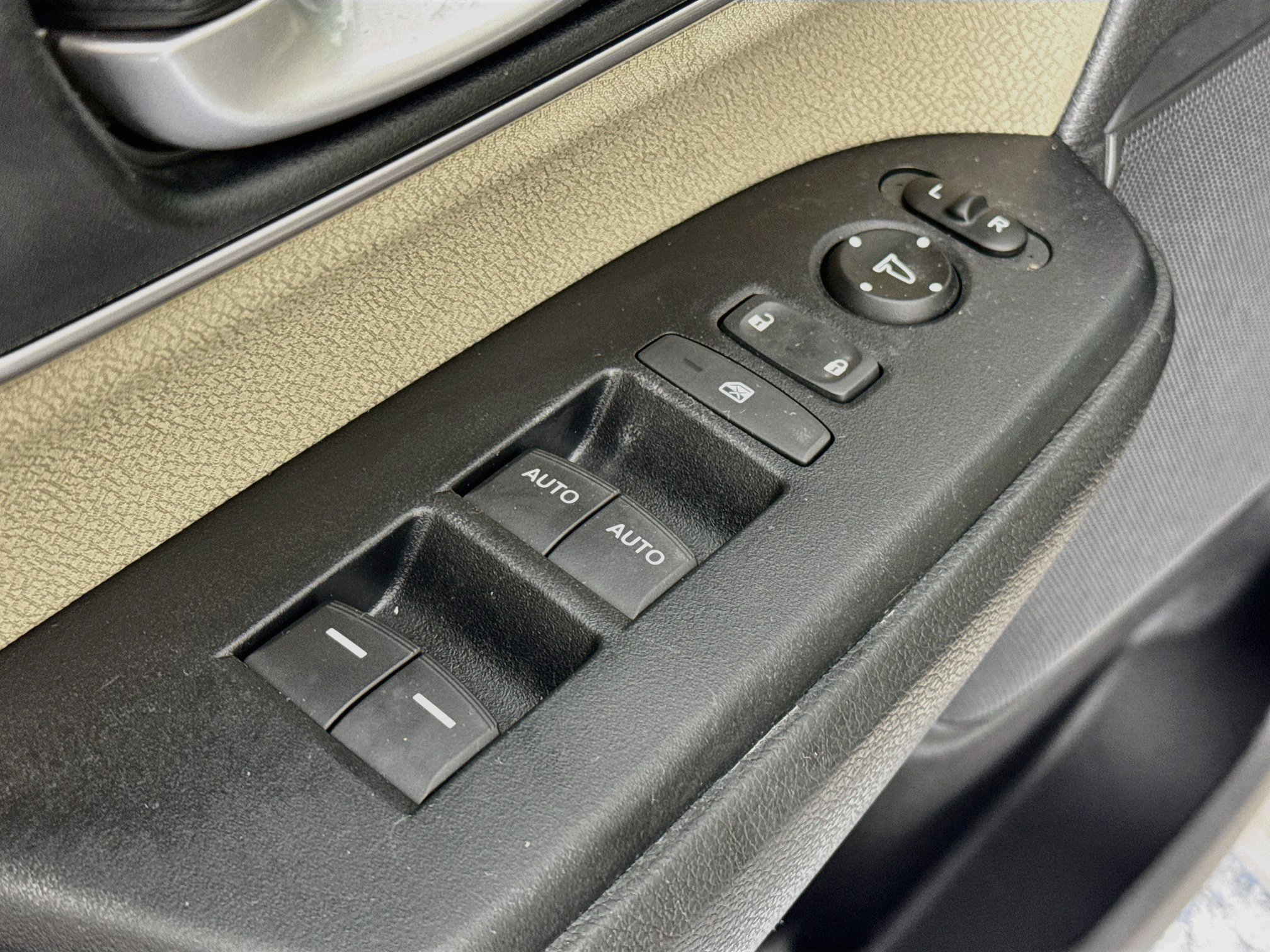 Certified 2018 Honda CR-V EX image 17