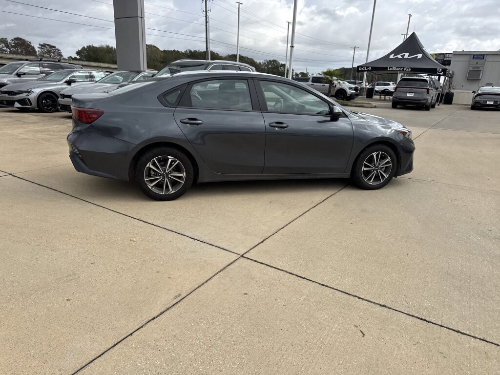 Certified 2024 Kia Forte LXS w/ LXS Technology Package FWD image 12