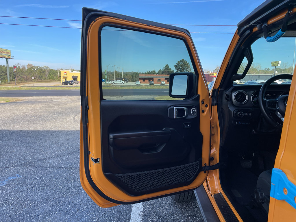 Used 2021 Jeep Wrangler Unlimited Rubicon 4xe w/ Steel Bumper Group image 8