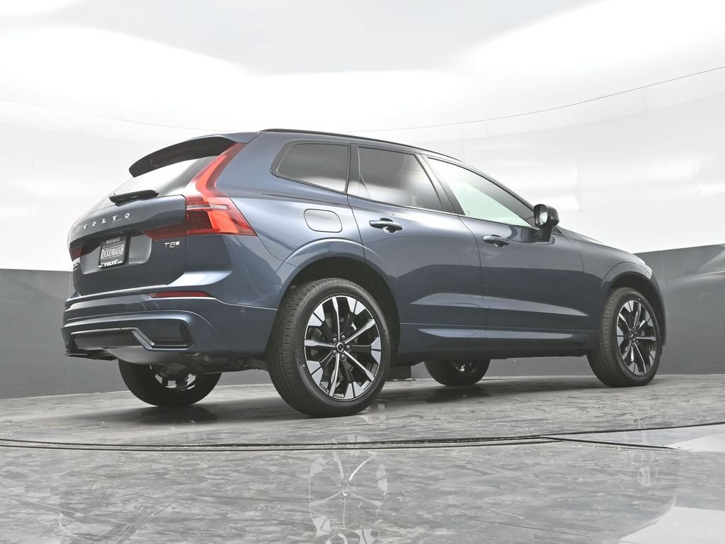 New 2026 Volvo XC60 T8 Plus w/ Climate Package AWD/4WD image 27