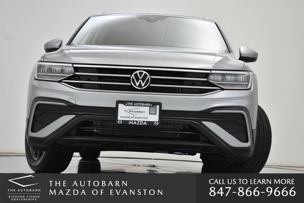 Used 2022 Volkswagen Tiguan SE AWD/4WD image 5