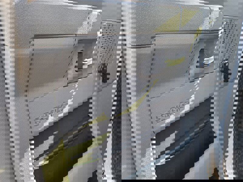 Used 2016 Ford E-450 and Econoline 450 Super Duty image 32