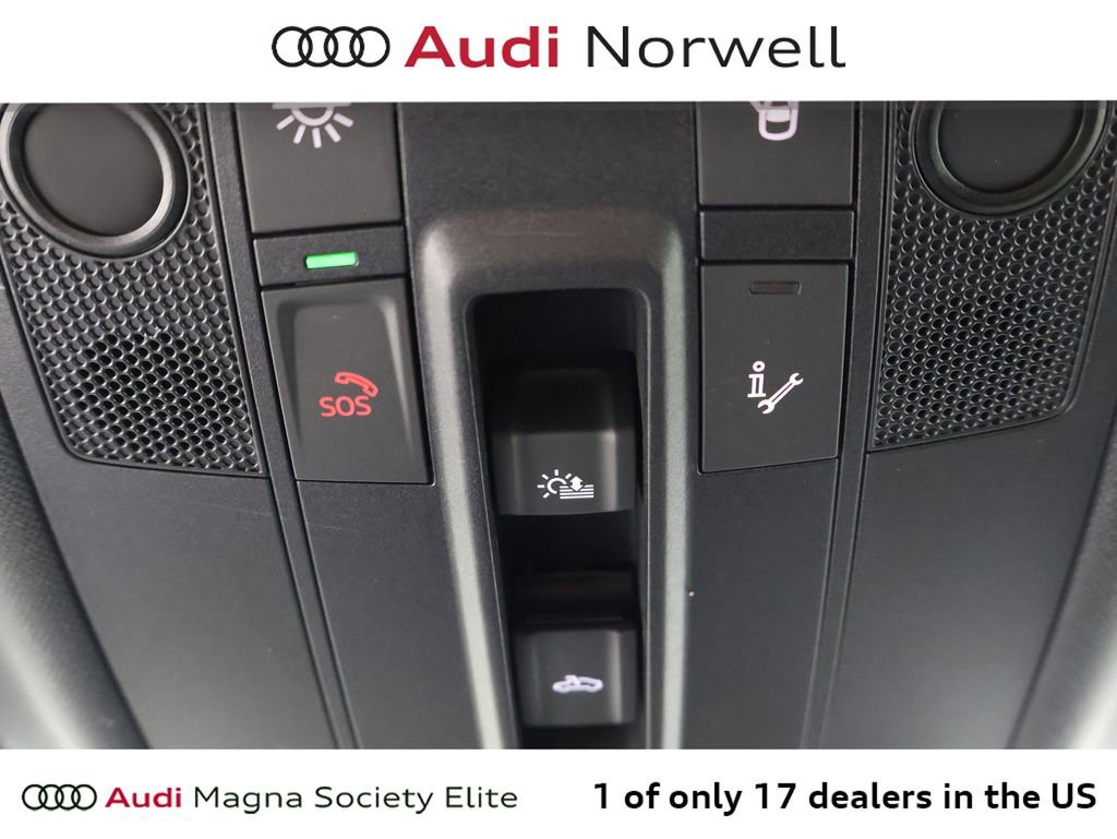 Used 2024 Audi Q3 2.0T Premium Plus image 9