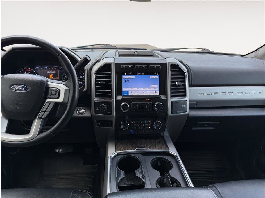 Used 2019 Ford F250 Lariat w/ Lariat Ultimate Package image 11