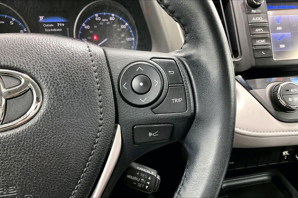 Used 2018 Toyota RAV4 XLE image 25