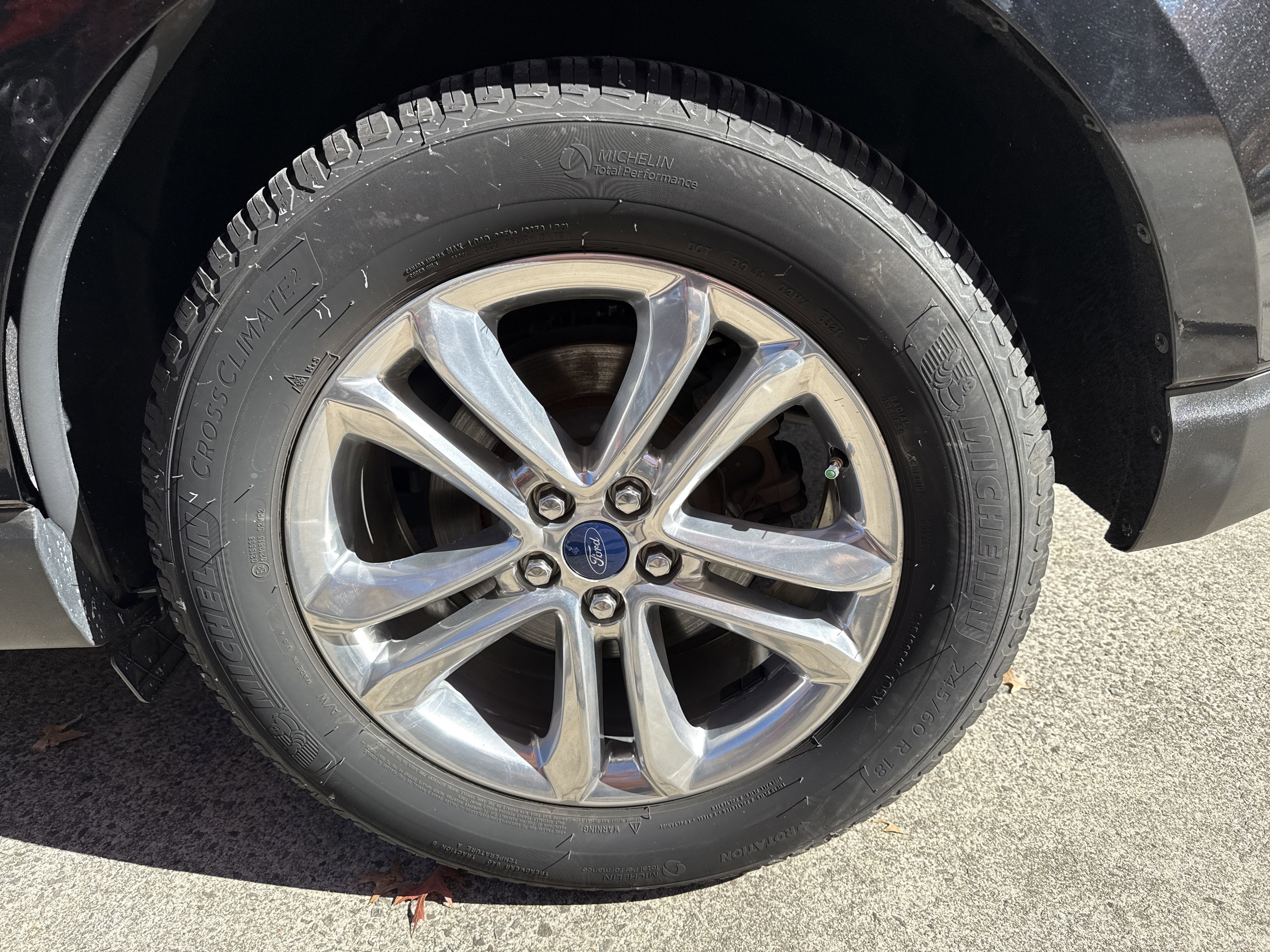 Used 2015 Ford Edge SEL w/ Equipment Group 201A image 19