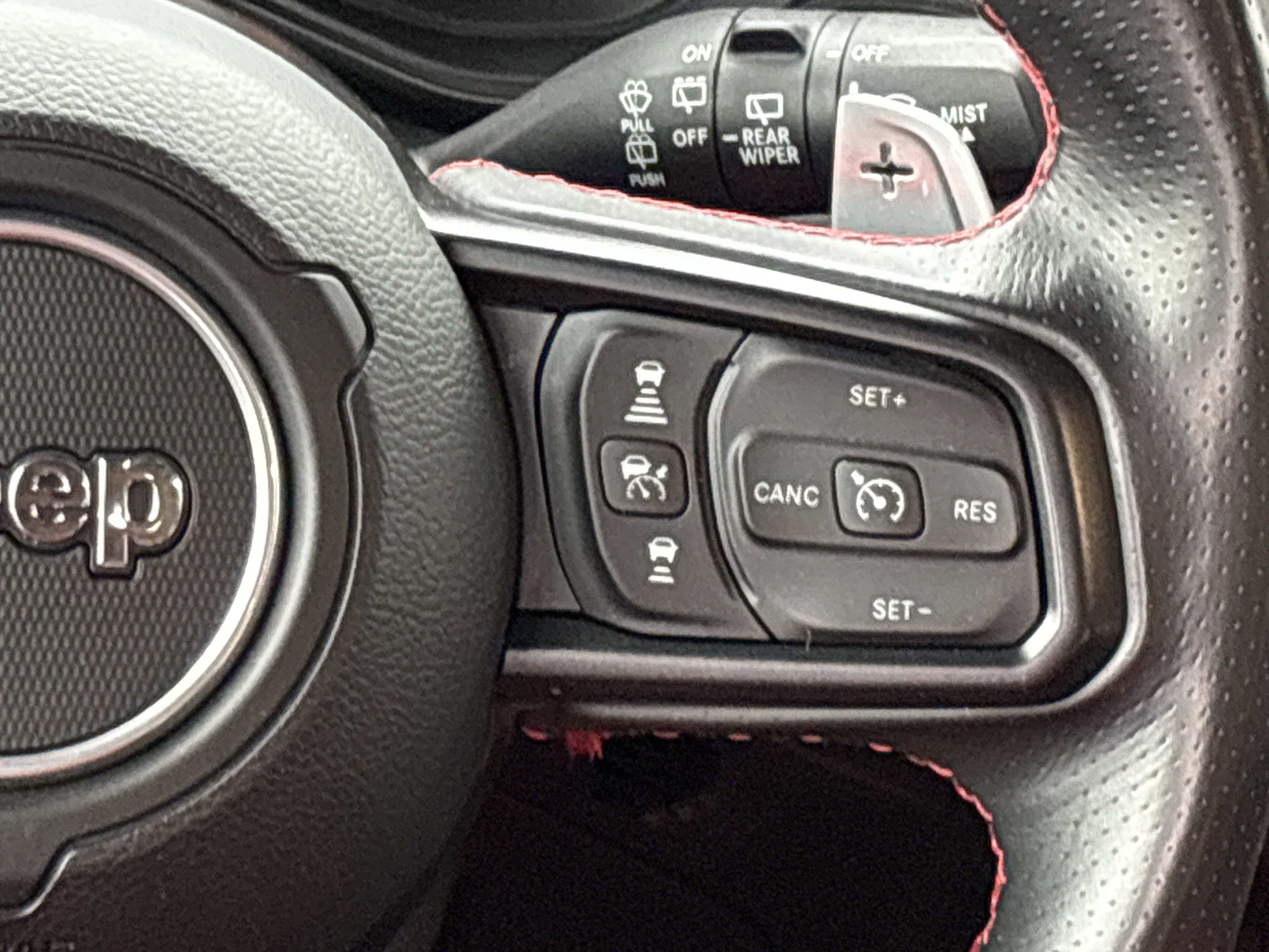 Certified 2024 Jeep Wrangler Unlimited Rubicon 392 w/ Dual Top Group AWD/4WD image 22