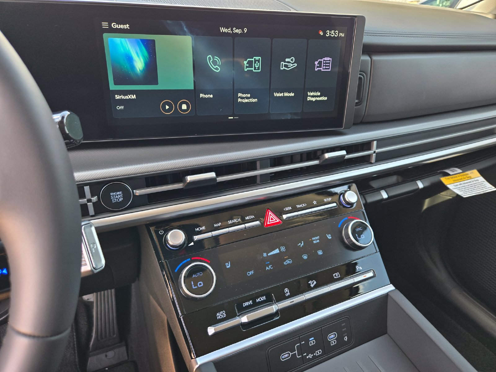 New 2027 Hyundai Santa Fe SEL FWD image 12