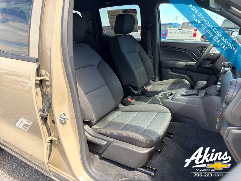 Certified 2024 Chevrolet Colorado W/T image 18