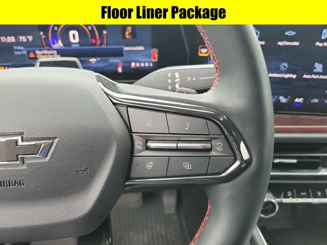 Used 2025 Chevrolet Traverse RS w/ LPO, Floor Liner Package AWD/4WD image 12