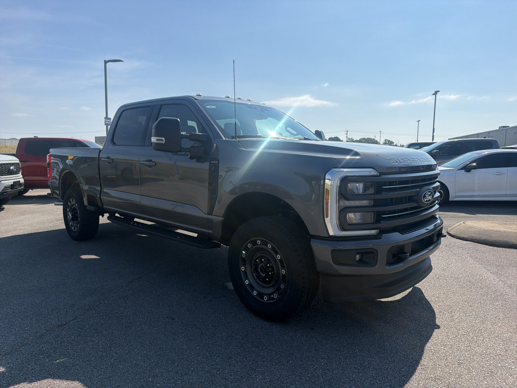 New 2027 Ford F250 XLT w/ XLT Premium Package AWD/4WD image 3