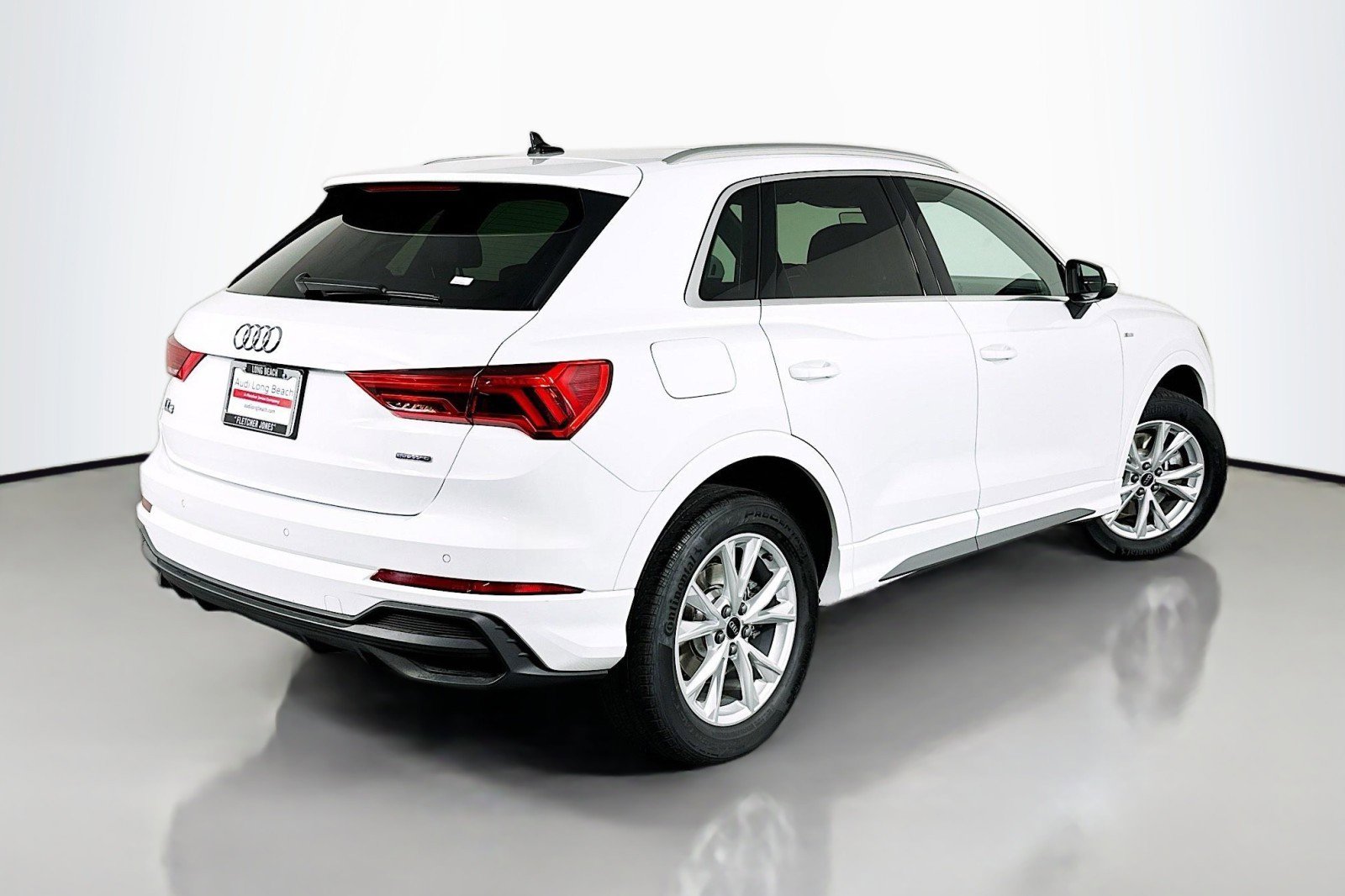 Used 2025 Audi Q3 2.0T Premium AWD/4WD image 14