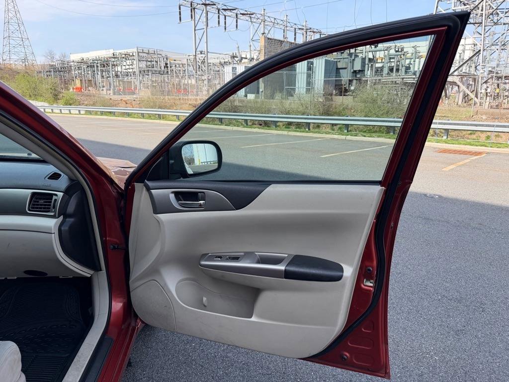 Used 2009 Subaru Impreza 2.5i image 9