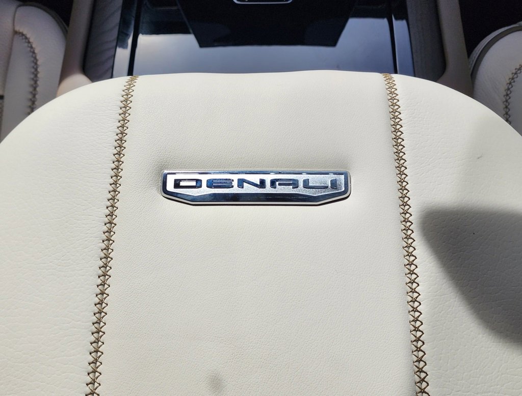 New 2026 GMC Yukon XL Denali w/ Sun & Power Step Package image 40