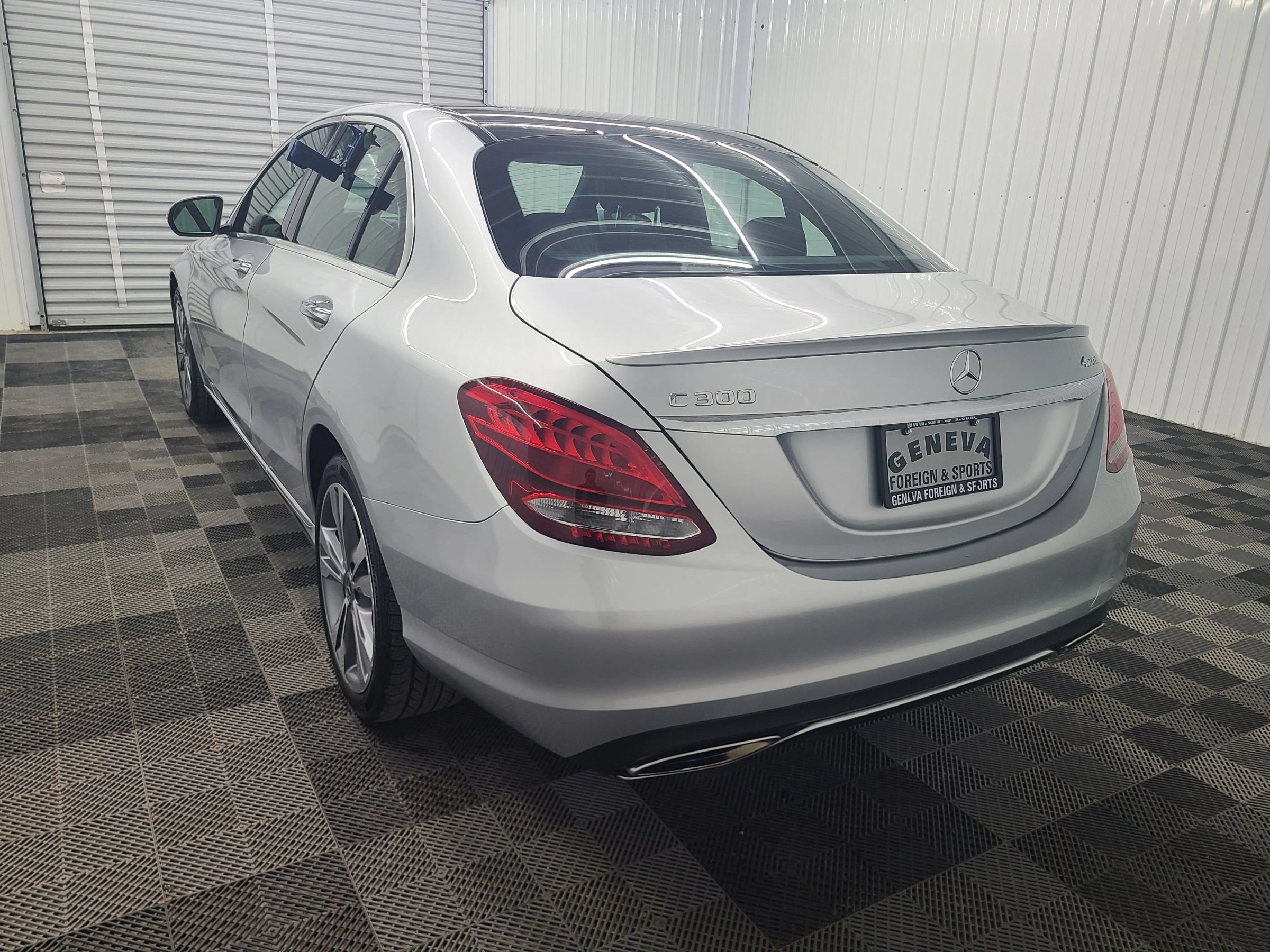 Used 2018 Mercedes-Benz C 300 4MATIC Sedan image 10