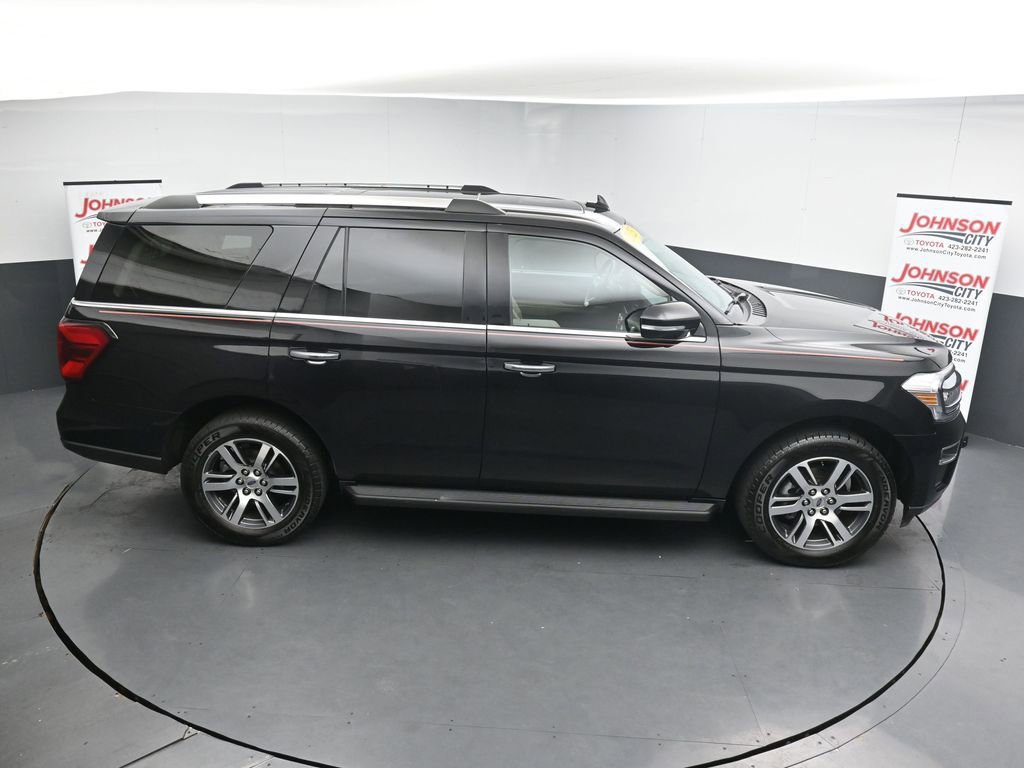 Used 2023 Ford Expedition Limited AWD/4WD image 27