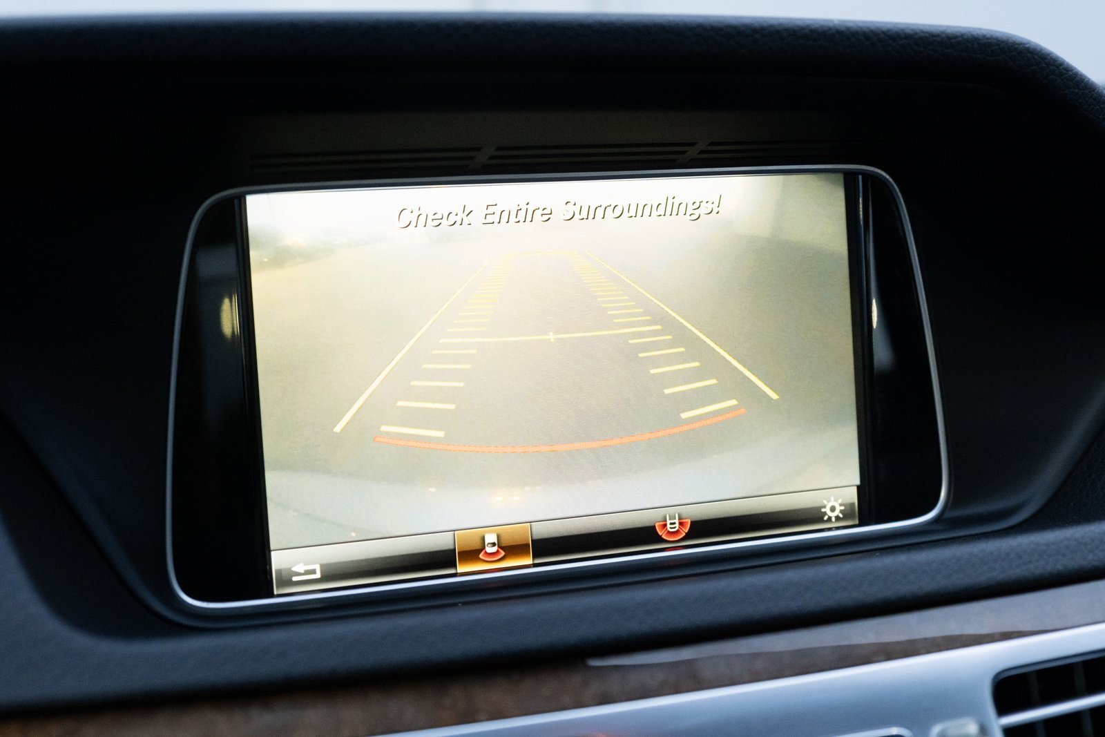 Used 2016 Mercedes-Benz E 350 E 350 image 4