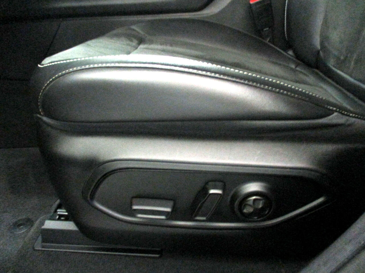 Used 2022 Jeep Grand Cherokee Altitude image 17